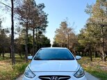 Hyundai Accent-1