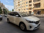 Kia Carnival-2