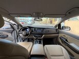 Kia Carnival-6