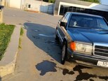 Mercedes 190-5