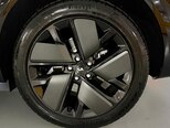 Li Auto L6-13