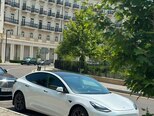 Tesla Model 3-4