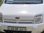Ford Tourneo Connect-1