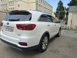 Kia Sorento-6