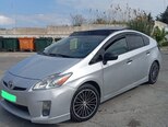 Toyota Prius-4