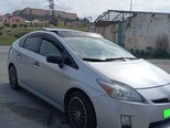 Toyota Prius-5