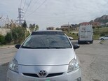 Toyota Prius-11