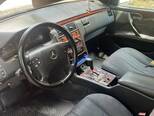 Mercedes E 220-5