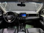 Toyota RAV4-8