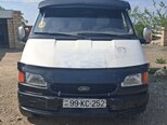 Ford Transit-1