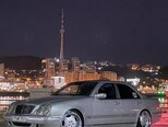 Mercedes E 240-2