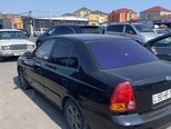 Hyundai Accent-3