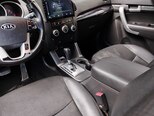 Kia Sorento-8