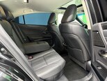 Lexus ES 300h-13