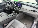 Lexus ES 300h-12