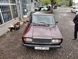 LADA (VAZ) 2107-1