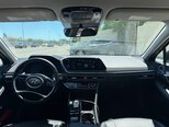 Hyundai Sonata-13
