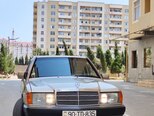 Mercedes 190-2
