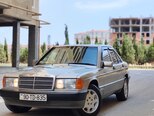 Mercedes 190-1