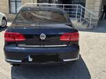 Volkswagen Passat-2