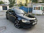 Volkswagen Jetta-6