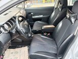 Nissan Tiida-12