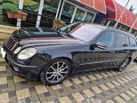 Mercedes E 220-3