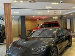 Porsche Panamera 4S-3