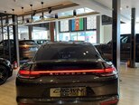 Porsche Panamera 4S-5