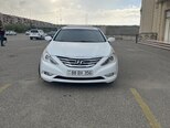 Hyundai Sonata-1