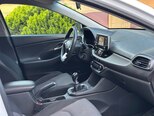 Hyundai i30-7