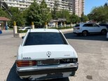 Mercedes 190-10