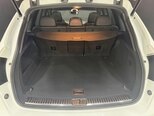 Porsche Cayenne-12