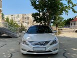 Hyundai Sonata-3