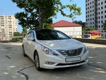 Hyundai Sonata-2