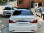 Hyundai Sonata-8