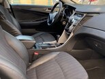 Hyundai Sonata-14