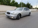 Mercedes E 270-5