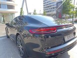 Porsche Panamera-4