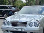 Mercedes E 240-3