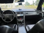 Mercedes E 240-11