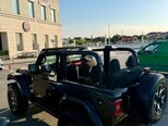 Jeep Wrangler-11