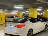Kia Optima-3