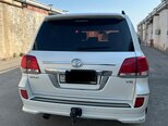 Toyota Land Cruiser-6