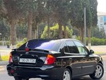 Hyundai Accent-4