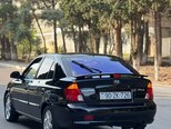 Hyundai Accent-10