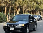 Hyundai Accent-12