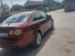 Volkswagen Jetta-4