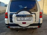Mitsubishi Pajero-6
