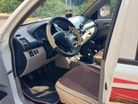 Mitsubishi L200-5